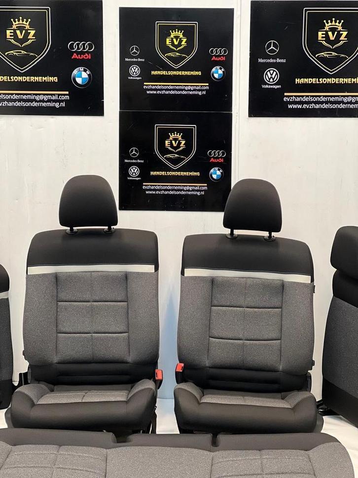 Citroën C4 Cactus bekledingset compleet stoelen bj.2018, Auto-onderdelen, Interieur en Bekleding, Gebruikt, Citroën