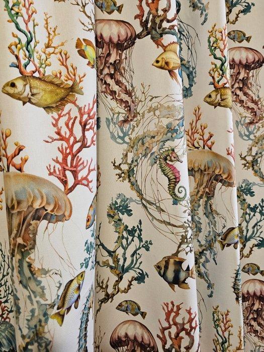 Mediterrane stof met koraal, kwallen en zeepaardjes -, Antiek en Kunst, Antiek | Kleden en Textiel