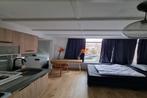 Studio Trembleystraat in Den Haag, Huizen en Kamers, Kamers te huur, 20 tot 35 m², Den Haag