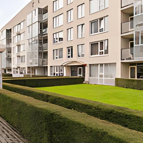 Appartement met balkon en parkeergelegenheid in centrum, Huizen en Kamers, Huizen te huur, Direct bij eigenaar, Appartement