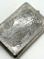 No reserve-Grote Balinese zilveren Sigarettendoos met God, Antiek en Kunst