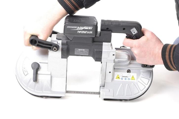 TM 114 Professionele Draagbare Variabele Metaallintzaag op, Auto diversen, Autogereedschap, Nieuw, Verzenden