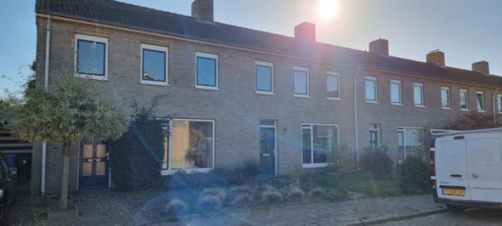 Woning te huur in Veldhoven - 107 m² - 4 kamer(s) - 4 kamers, Huizen en Kamers, Huizen te huur, Noord-Brabant, Overige soorten