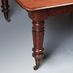 Lange brede eetkamertafel of vergadertafel tot 27 m voor 14, Antiek en Kunst, Antiek | Meubels | Tafels, Ophalen of Verzenden