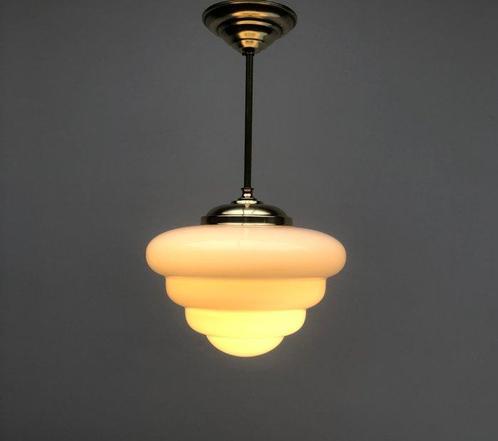 Plafondlamp - Opaline glas - Schoollamp / Hallamp, Antiek en Kunst, Antiek | Lampen