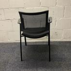 Tweedehands vergaderstoel 4 poot, met netwave rug - zwart, Huis en Inrichting, Stoelen, Gebruikt, Zwart, Ophalen of Verzenden
