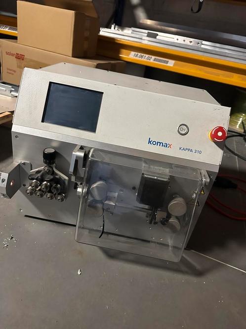 automatische kabel knip en strip machine, Zakelijke goederen, Machines en Bouw | Overig, Ophalen