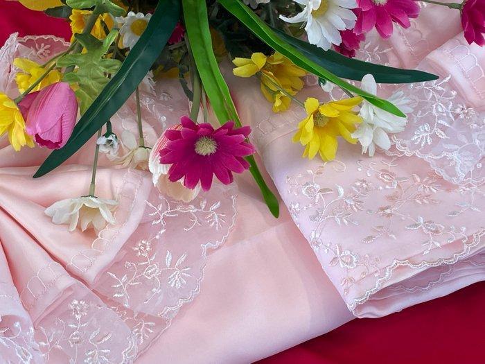 Laken (4) - 273 cm - 238 cm - Romantisch beddengoedset, Antiek en Kunst, Antiek | Kleden en Textiel