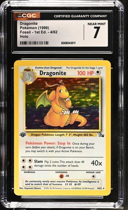 Pokémon - 1 Graded card - Dragonite Holo, Fossil 4/62 First, Hobby en Vrije tijd, Verzamelkaartspellen | Pokémon