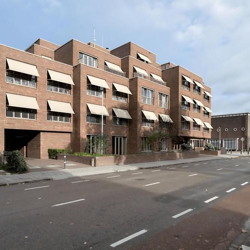 Appartement met tuin nabij centrum en geschikt voor senioren, Huizen en Kamers, Huizen te huur, Direct bij eigenaar, Appartement