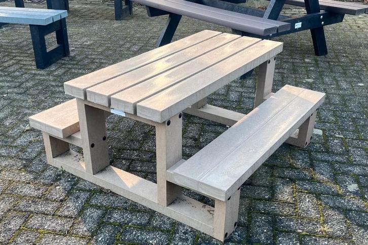 Rockwood® Kinderpicknicktafel Vlier - Zwaar Kunststof - Sand, Tuin en Terras, Picknicktafels, Nieuw, Hout, Rechthoekig, Ophalen of Verzenden