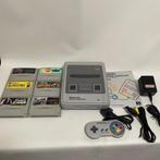 Nintendo - Super Famicom (Japanese SNES) - NTSC-J + 6 Games, Spelcomputers en Games, Nieuw