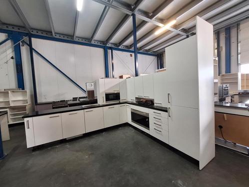 Keuken Compleet 120 Complete keukens OP voorraad NR2759, Huis en Inrichting, Keuken | Complete keukens, Zo goed als nieuw, Greeploos