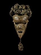 masker - Mukinka - Salampasu - DR Congo, Antiek en Kunst, Kunst | Niet-Westerse kunst