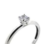 Witgouden solitair ring met zirconia | Blush (gouden ring), Sieraden, Tassen en Uiterlijk, Ringen, Gebruikt, Overige kleuren, Ophalen of Verzenden