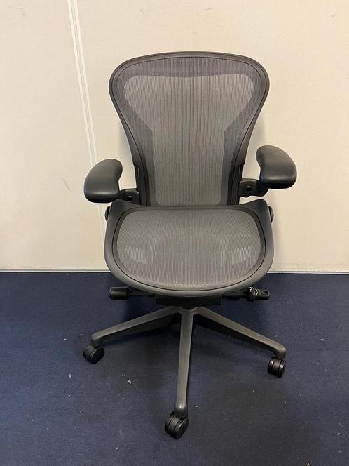 Herman Miller Aeron Remastered Bureaustoel, Maat A, Huis en Inrichting, Bureaustoelen, Bureaustoel, Zwart, Zo goed als nieuw, Ergonomisch