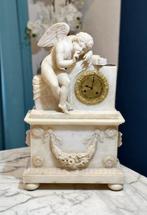 Pendule -   Albast - 1800-1850 - Eros, Antiek en Kunst, Antiek | Klokken