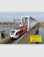 Treinen boek Railfoto 2012 9789071513824 Uitgeverij Uquilair, Verzenden, Gelezen, Uitgeverij Uquilair