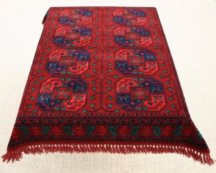 Smyrna tafelkleed Cairo 8 (99 euro karpetten, Vloerkleden), Antiek en Kunst, Antiek | Kleden en Textiel, Ophalen of Verzenden