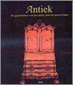 Antiek: De geschiedenis van het antiek door de eeuwen heen, Boeken, Overige Boeken, Gelezen, Charles Baden-Fuller, Charles Baden-Fuller