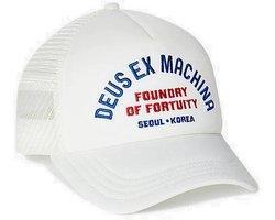 DEUS Fortuity Trucker cap - White beschikbaar voor biedingen