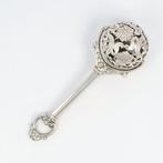 NO RESERVE Pedro Duran (Madrid) - Baby Rammelaar - Ratel -, Antiek en Kunst, Antiek | Goud en Zilver