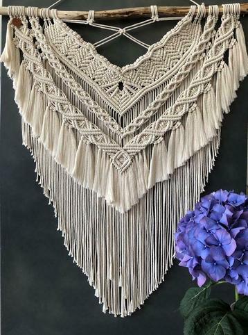 Grote Macramé muur opknoping Ortanca ,  Macrame muur hanger beschikbaar voor biedingen