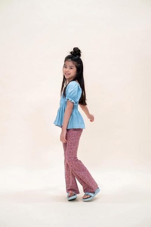 Bowie Flared Pants lace flower  Petit Blush Maat 110 110, Kinderen en Baby's, Kinderkleding | Maat 110, Meisje, Nieuw, Broek, Ophalen of Verzenden