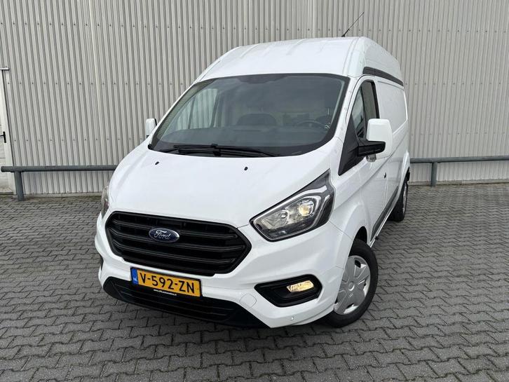 Ford Transit Custom 320 2.0 TDCI L2H2 Trend*A/C*CAM*CRUISE*S, Auto's, Bestelauto's, Lease, Zwart, Handgeschakeld, Wit, Financial lease