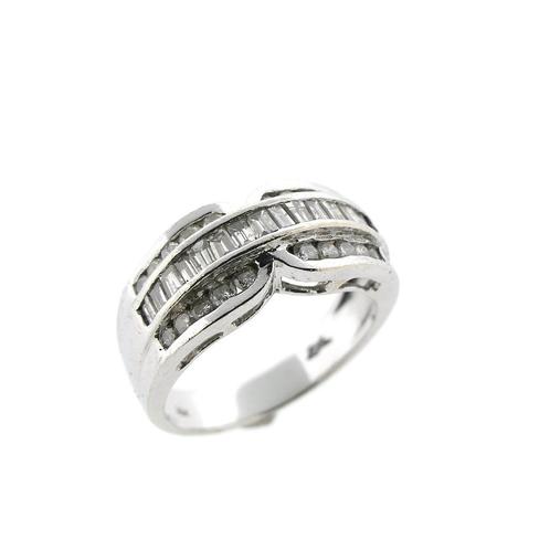 18 Krt. Witgouden luxe ring met cluster van diamanten 0,7..., Sieraden, Tassen en Uiterlijk, Ringen, Dame, Met edelsteen, Overige kleuren
