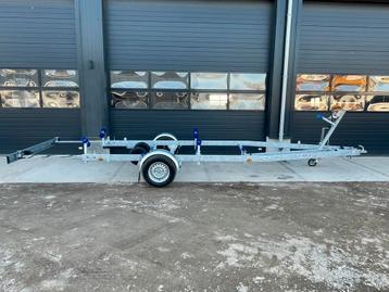 Nieuwe Marlin  Boottrailer Bun 1800kg Incl. BTW 750cm beschikbaar voor biedingen