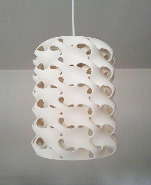LL4H - Nexus - Plafondlamp - biopolymeer, Antiek en Kunst, Antiek | Lampen