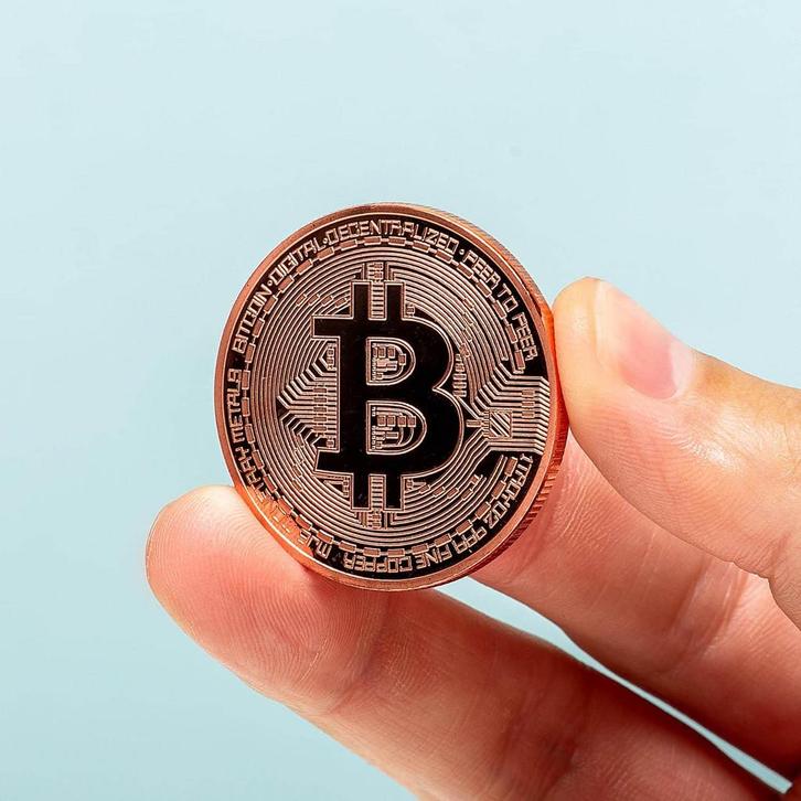 Bitcoin munt - Bronskleurig, Postzegels en Munten, Munten en Bankbiljetten | Verzamelingen, Verzenden