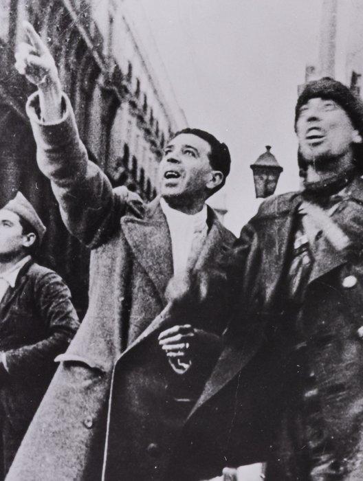 Robert Capa (1913–1954) - The Spanish Civil War #23 -, Antiek en Kunst, Kunst | Designobjecten