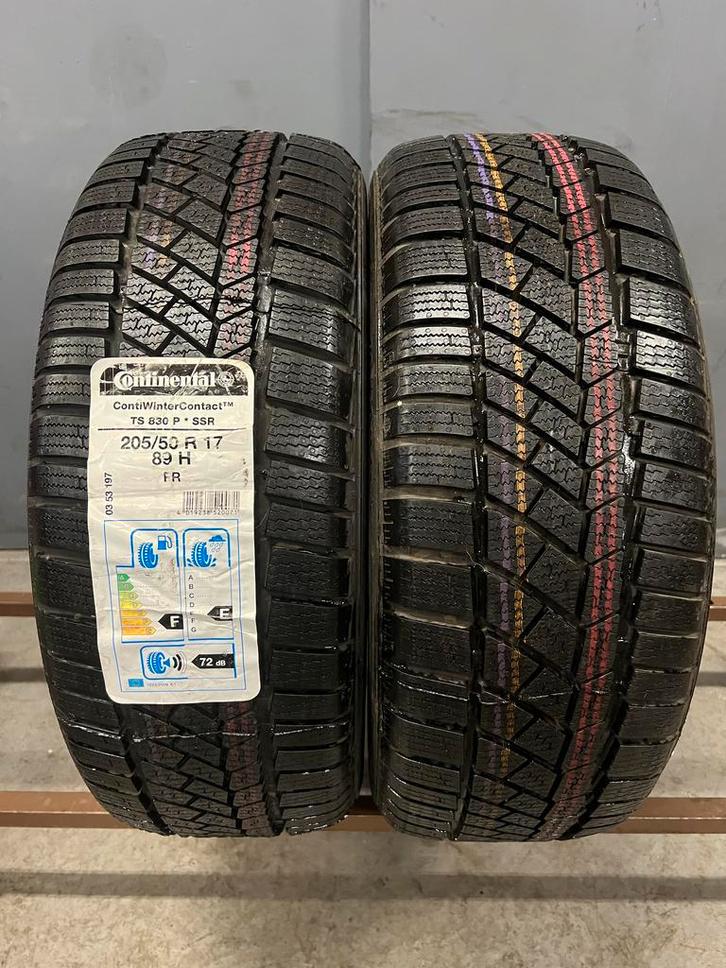 Nieuwe Continental winterbanden, maat 205/50R17 89H, Auto-onderdelen, Banden en Velgen, 17 inch, Winterbanden, 205 mm, Personenwagen