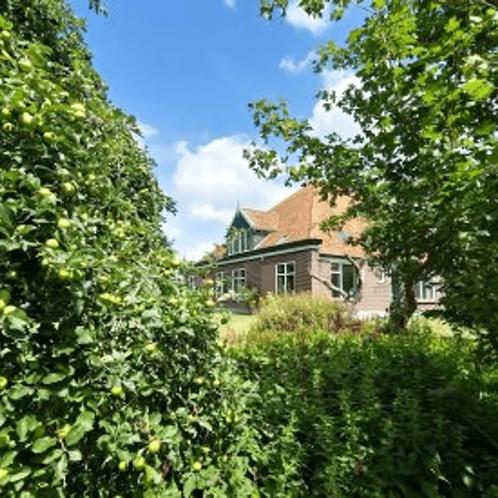 Woonboerderij met tuin, inloopregendouche en monum..., Huizen en Kamers, Huizen te koop