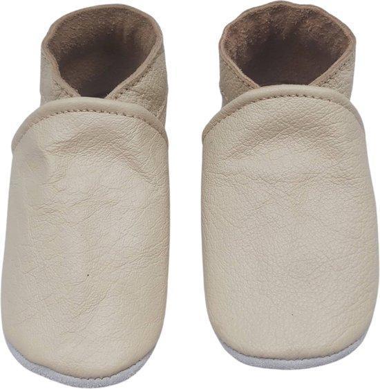 Nieuwe cremekleurige babyslofjes van Baby-Slofje maat 20/21, Kinderen en Baby's, Babykleding | Schoentjes en Sokjes, Jongetje of Meisje
