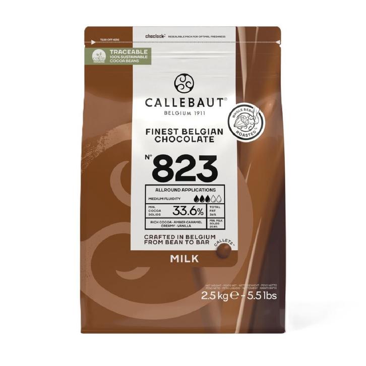 Callebaut Chocolade Callets Melk (823) 2,5 kg, Hobby en Vrije tijd, Taarten en Cupcakes maken, Nieuw, Verzenden