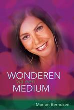 Wonderen via een medium 9789077247877 M. Berndsen, Boeken, Verzenden, Gelezen, M. Berndsen
