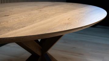Tafel Ovaal Eikenhout  Matrix Hout  280x115 beschikbaar voor biedingen