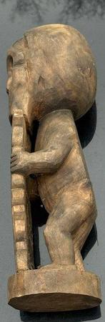 Schedel korwar geest figuur - Korwar - Japans Eiland