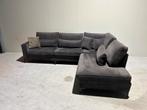 Prachtige zwarte velvet hoekbank in zeer nette staat, Zo goed als nieuw, Stof