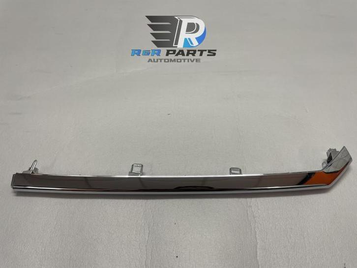 Sierlijst bumper links - Chroom - Suzuki Vitara LY - OE..., Auto-onderdelen, Carrosserie en Plaatwerk, Nieuw, Deur, Verzenden