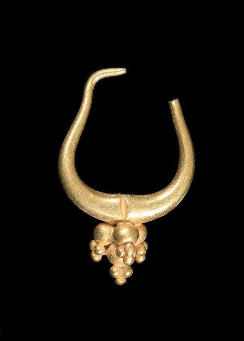 West-Aziatisch Goud Oorbellen met gegranuleerde decoratie, Antiek en Kunst, Antiek | Overige Antiek