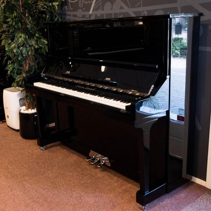 VakmanschapactieSebastian Steinwald 131 PE zilver piano, Muziek en Instrumenten, Piano's, Piano, Zwart, Zo goed als nieuw