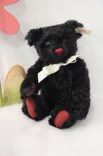 Steiff: Dominic Teddybeer voor Hamleys London, 1998. -