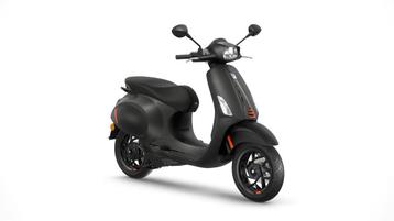 Vespa Sprint S Elettrica 45km € 4799,- Rijklaar beschikbaar voor biedingen