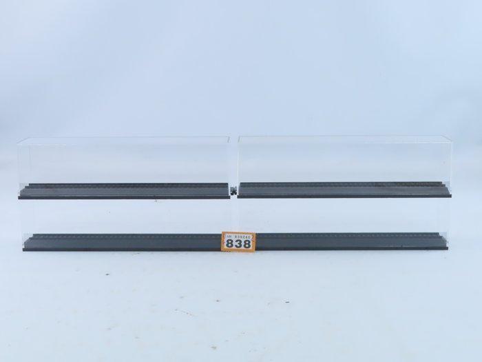Merkloos H0 - Modeltrein (4) - 4x Plexiglas show vitrine, Hobby en Vrije tijd, Modeltreinen | H0