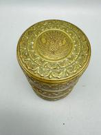 Antieke messing pot met reliëfdecoratie - Pot - Messing -