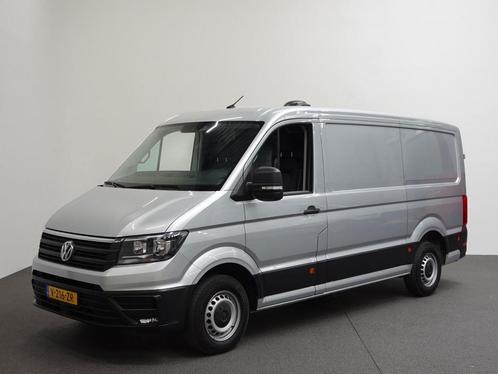 Volkswagen Crafter 102pk L3H2 / L2H1 Comfortline Executive+, Auto's, Bestelauto's, Lease, Zwart, Handgeschakeld, Overige kleuren